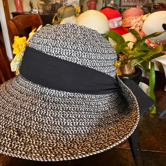 Navy Bohemian Nine West Floppy Straw Hat With Vintage Bakelite Hat Pin
